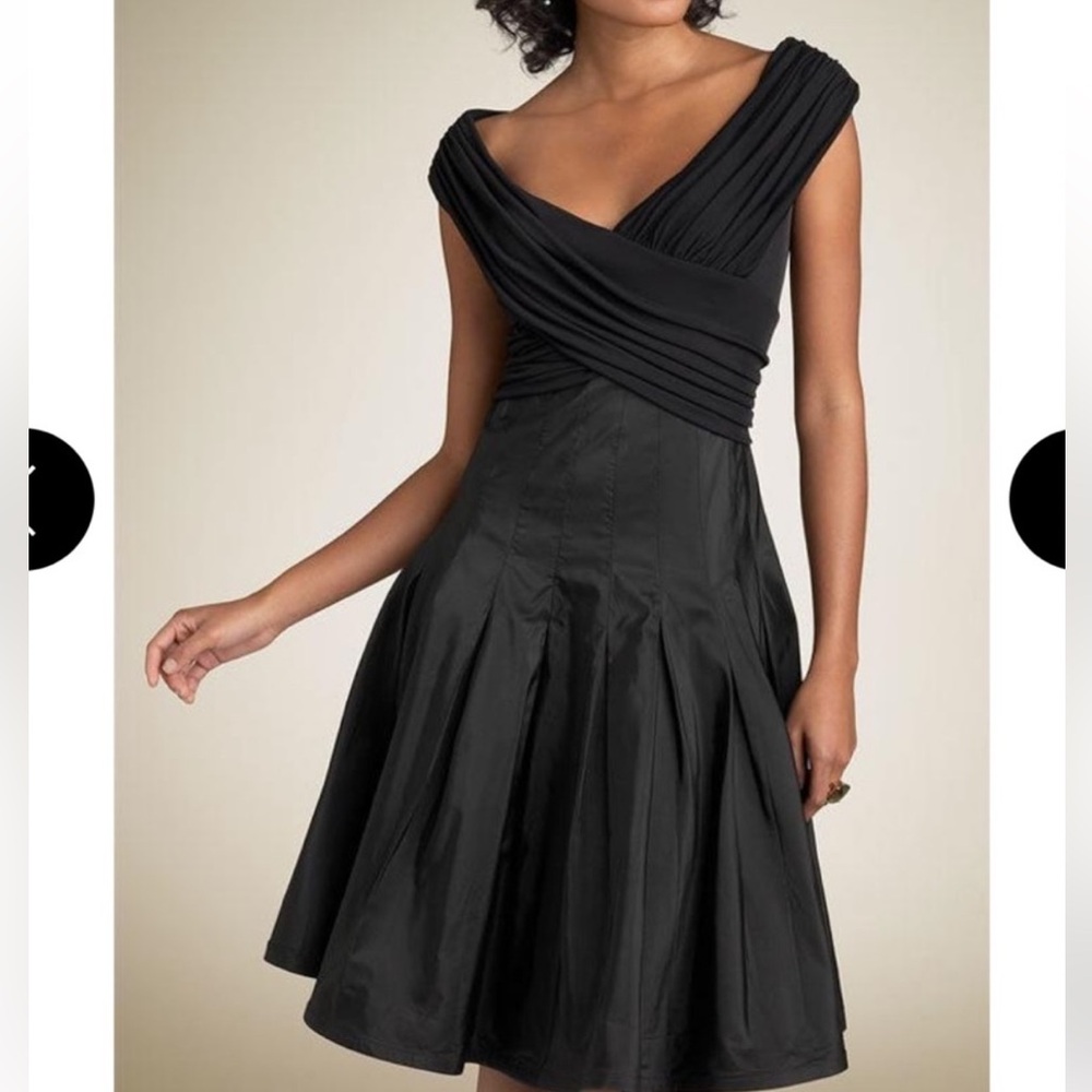Tadashi Shoji Collection Silk Taffeta A-line Black Party Dress Cross Top Size 8